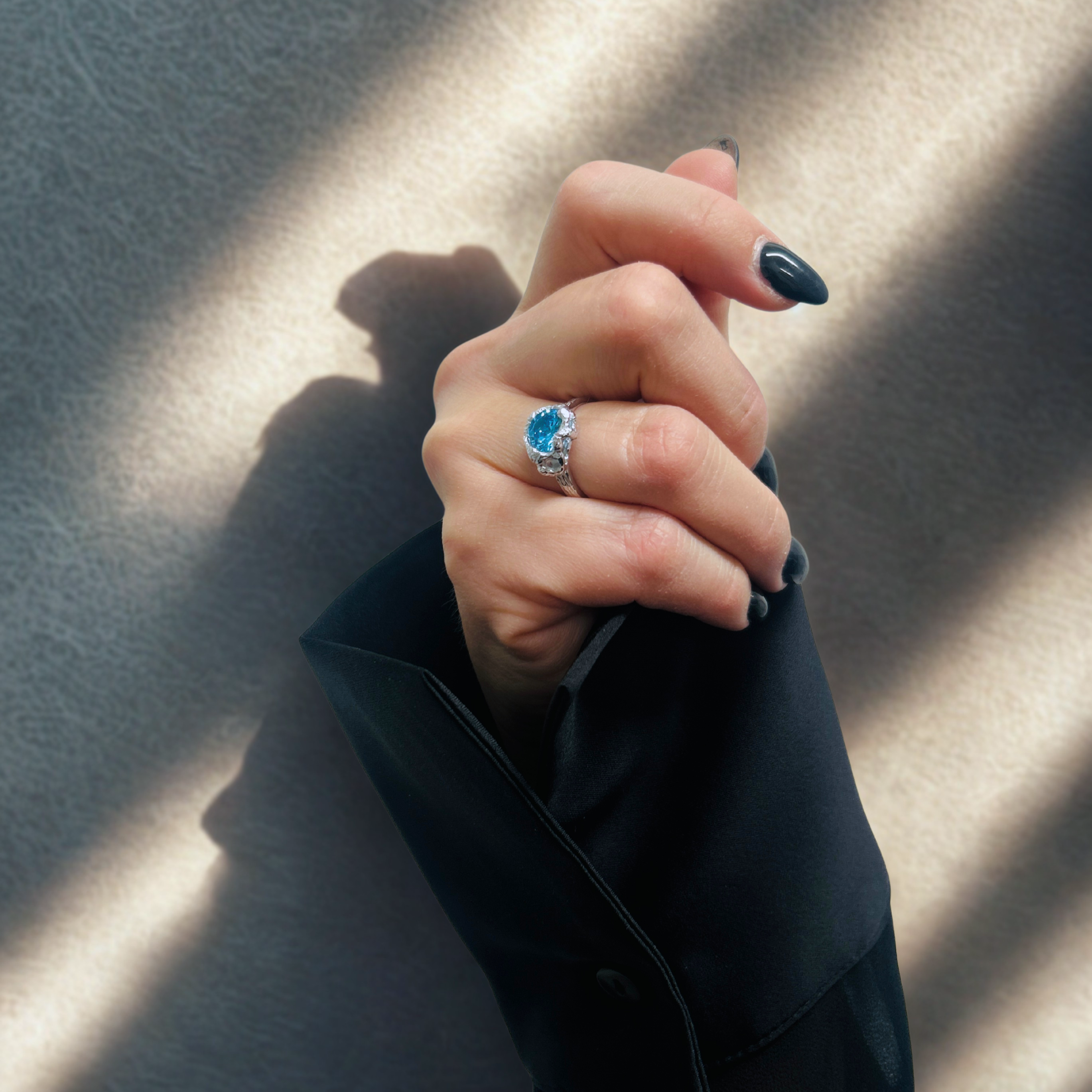 Silver ring with blue zirconia stone - S