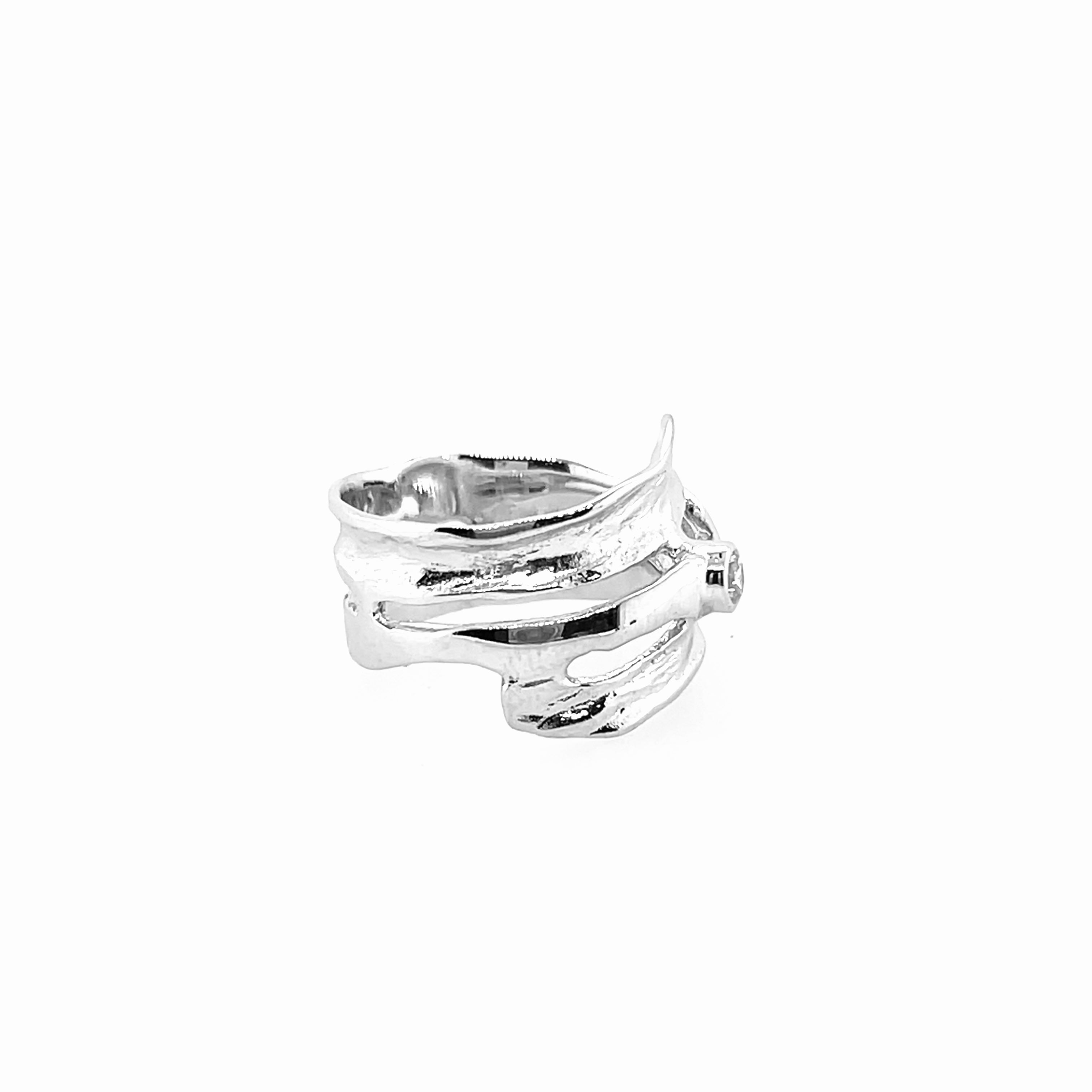 Silver ring with zirconia stone