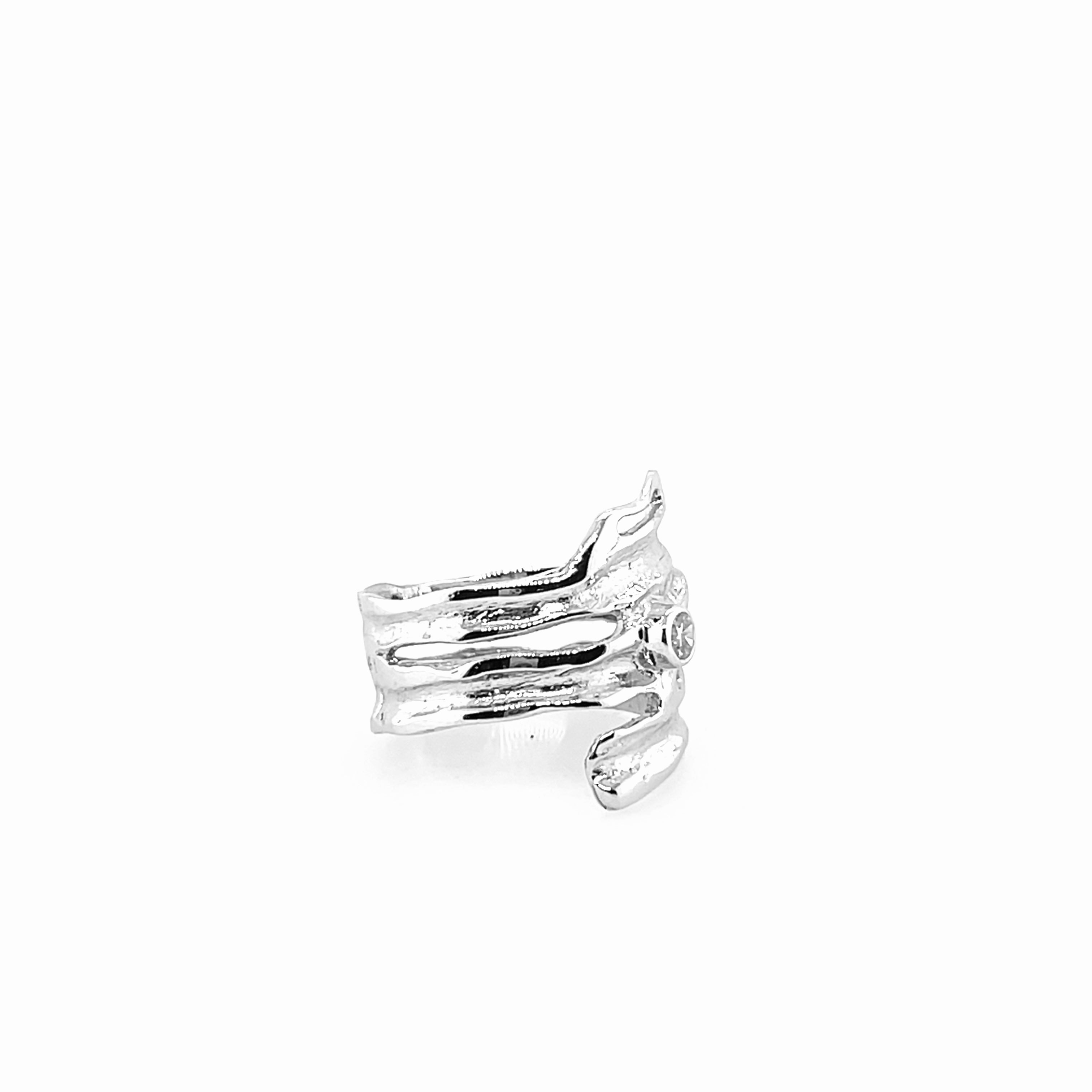 Silver ring with zirconia stone