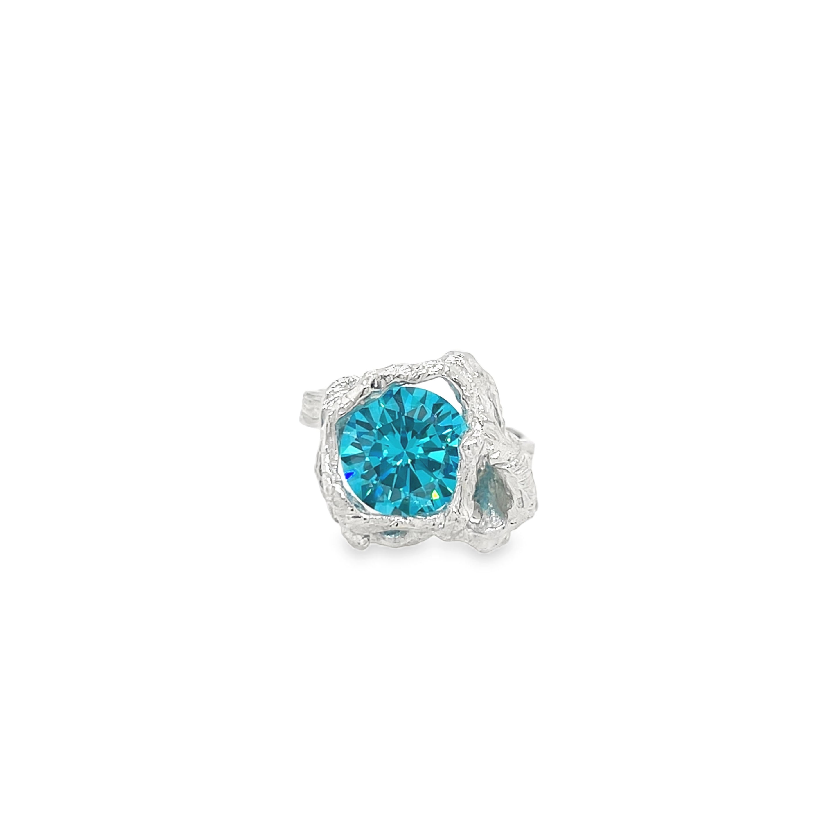 Silver ring with blue zirconia stone - M