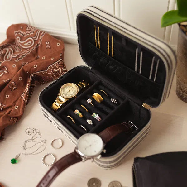 Skartgripaskrín - Ferða - Svart og hvítt