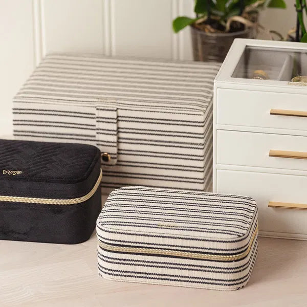 Skartgripaskrín - Ferða - Svart