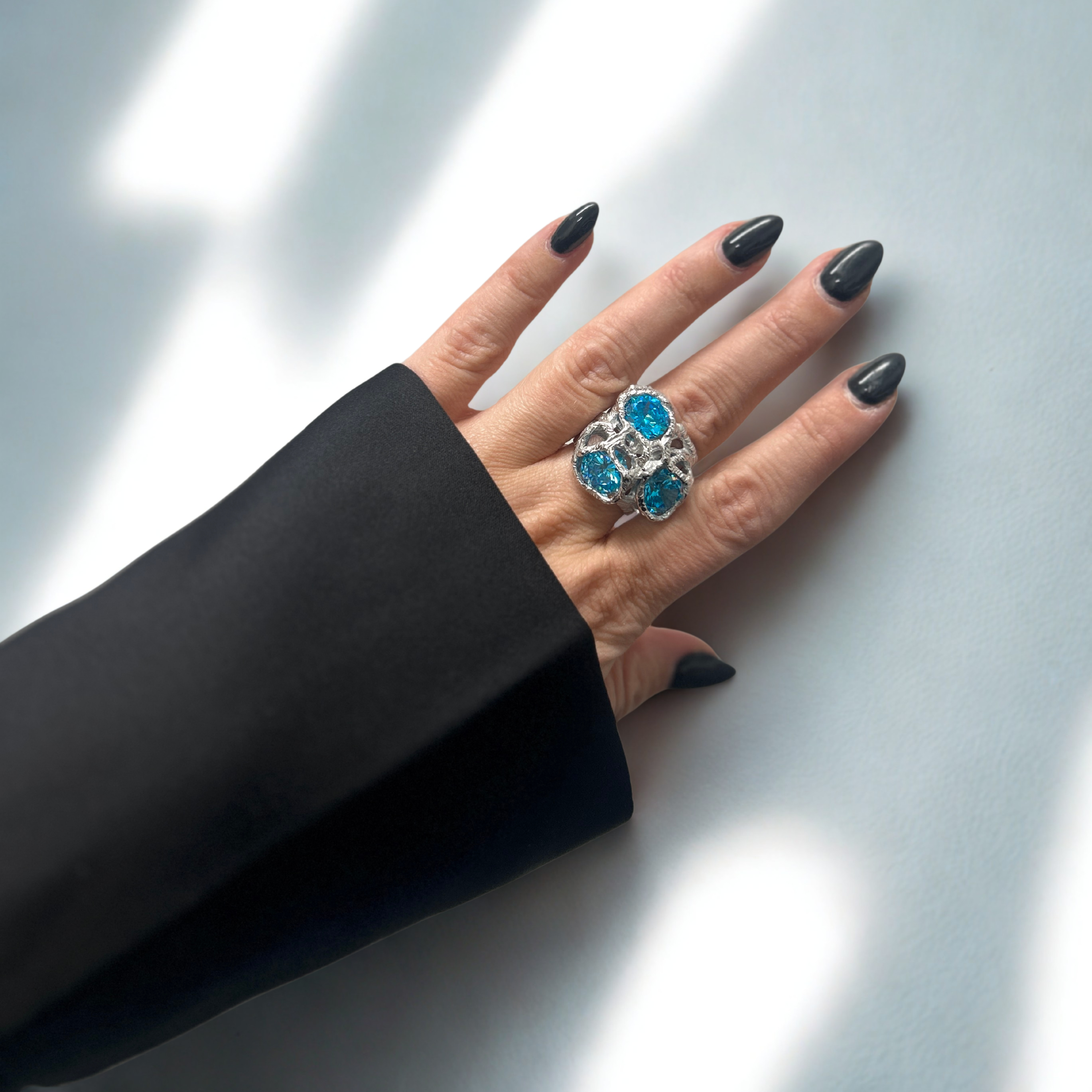 Silver ring with zirconia stones - XL