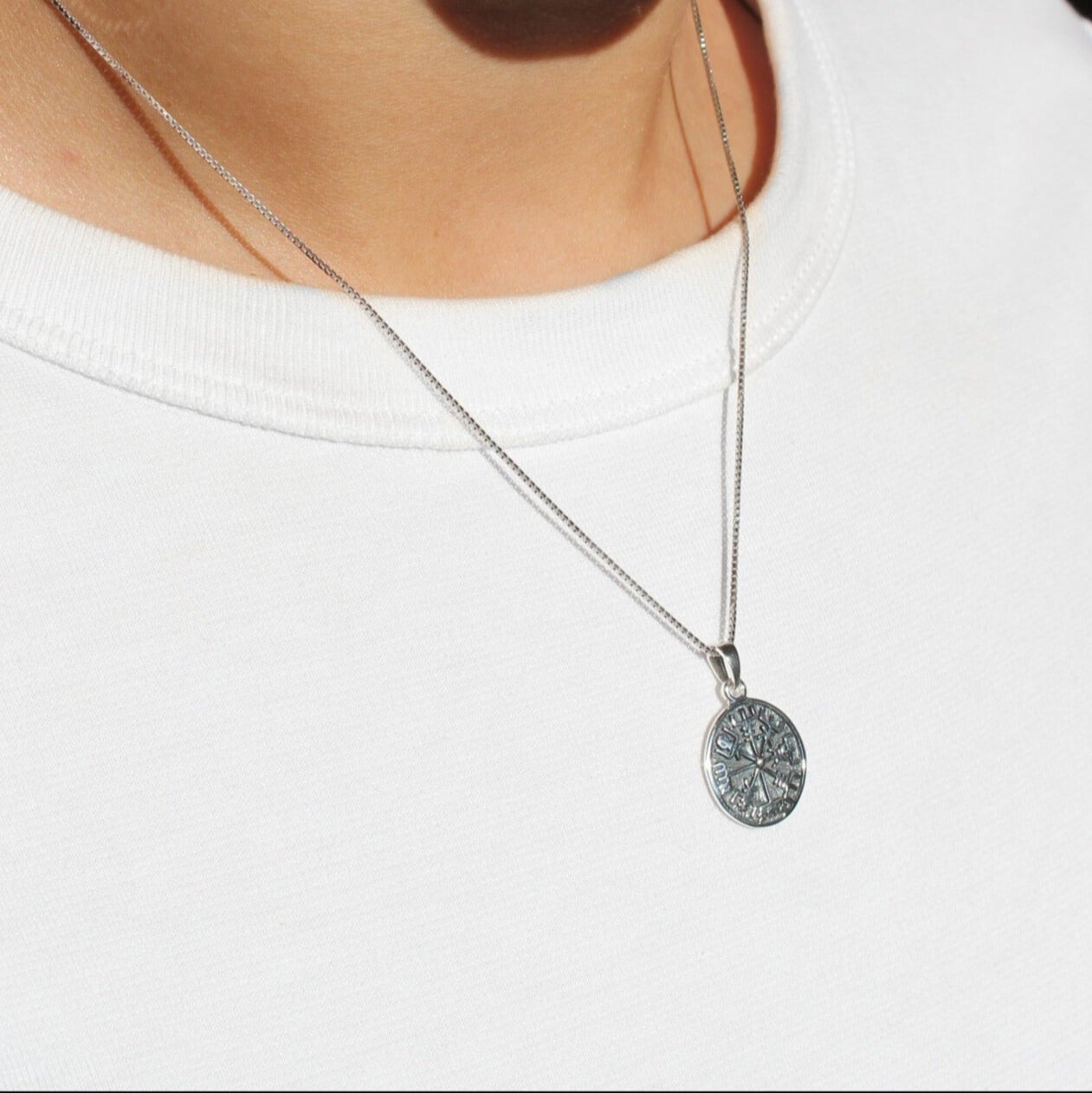 Necklace - Wayfinder - silver